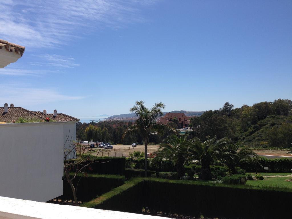 Appartamento Bahia De Casares Estepona Camera foto